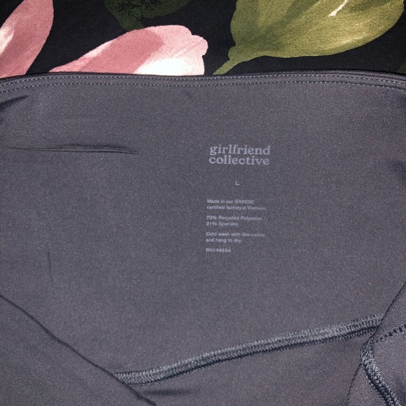 Girlfriend Collective Smoke Set - Picture 3 of 5